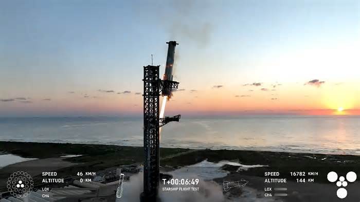 In a first, Starship megarocket booster caught by SpaceX's 'chopsticks'