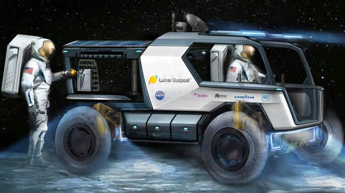 SpaceX Starship Will Send Lunar Outpost's Rover to the Moon