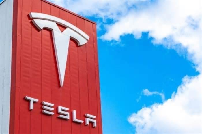 Tesla's China Sales Recover, Model Y Accounts for Over 60% of November Sales