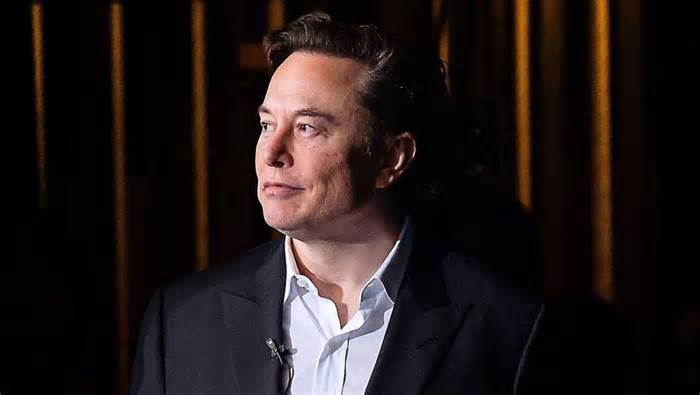 With A $348 Billion Fortune, Elon Musk Now The Wealthiest Individual In History