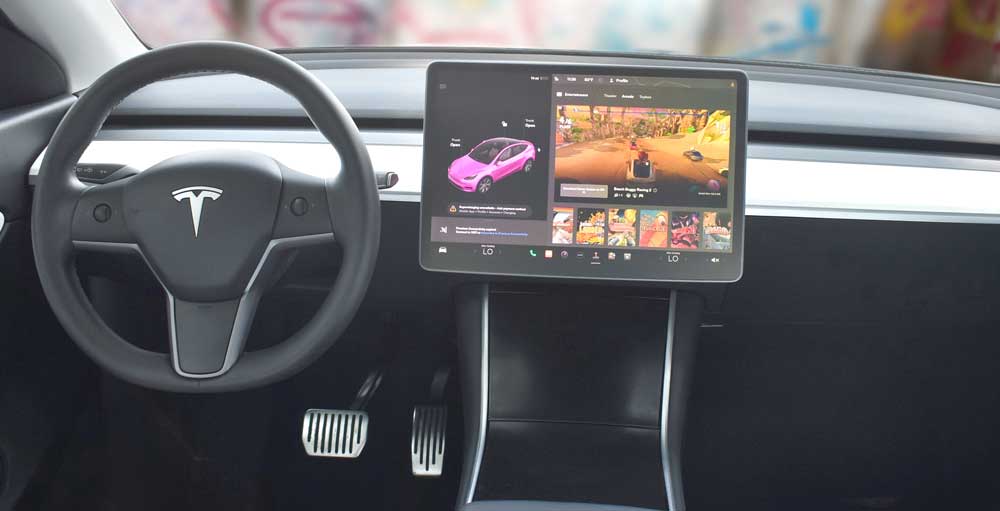 Why Tesla Stock Is Viewed As 'Must Own' With Elon Musk's Big Call Upcoming