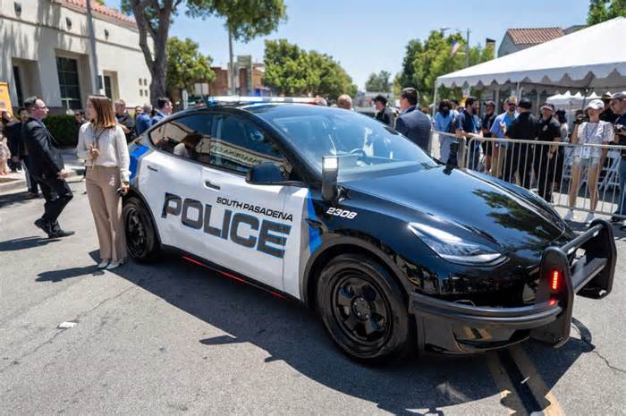 South Pasadena Police Tesla fleet becomes first in nation to go all-electric