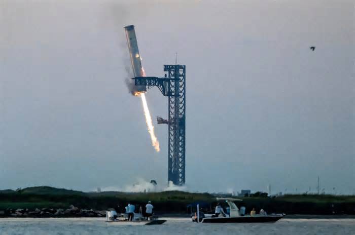 SpaceX delays latest Starship megarocket test to Thursday