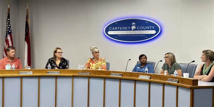 Carteret County school board appeals calendar ruling