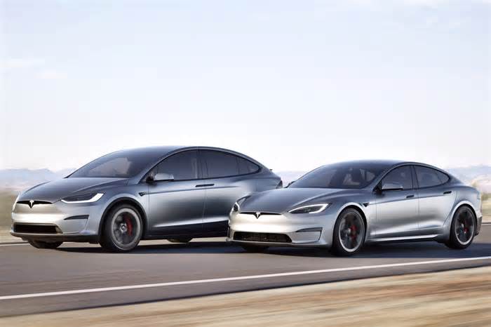 Tesla updates Models X & S and raises prices in the USA