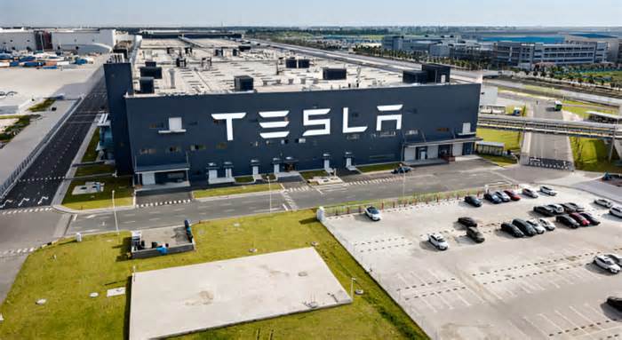 Tesla Rolls Into India: First Showroom Opens In Mumbai, Model Y Priced At Rs 59.89 Lakh