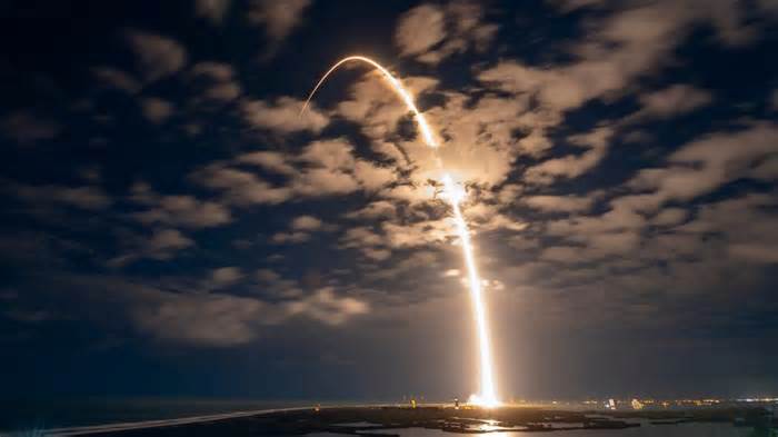 Rescheduled Falcon 9 launch and Crew-10 return mark key SpaceX events