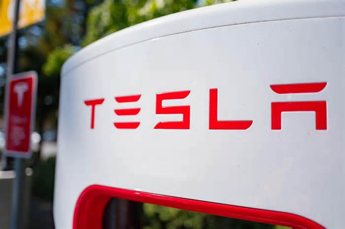 Earnings Preview: What To Expect From Tesla