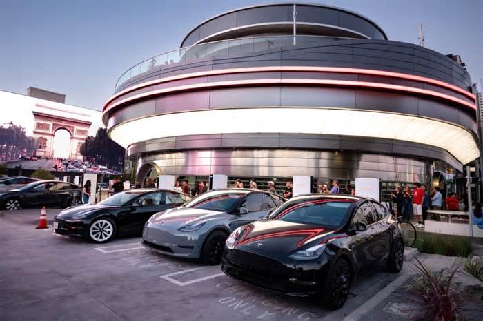 Elon Musk offers futurist concepts at his Tesla Diner, movie theater and supercharge station in West Hollywood