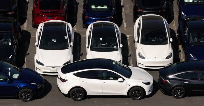 Tesla Sales Increase, Suggesting Electric Car Demand Is Rebounding