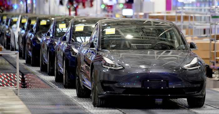 EU to trim proposed tariffs on Tesla, other EVs from China