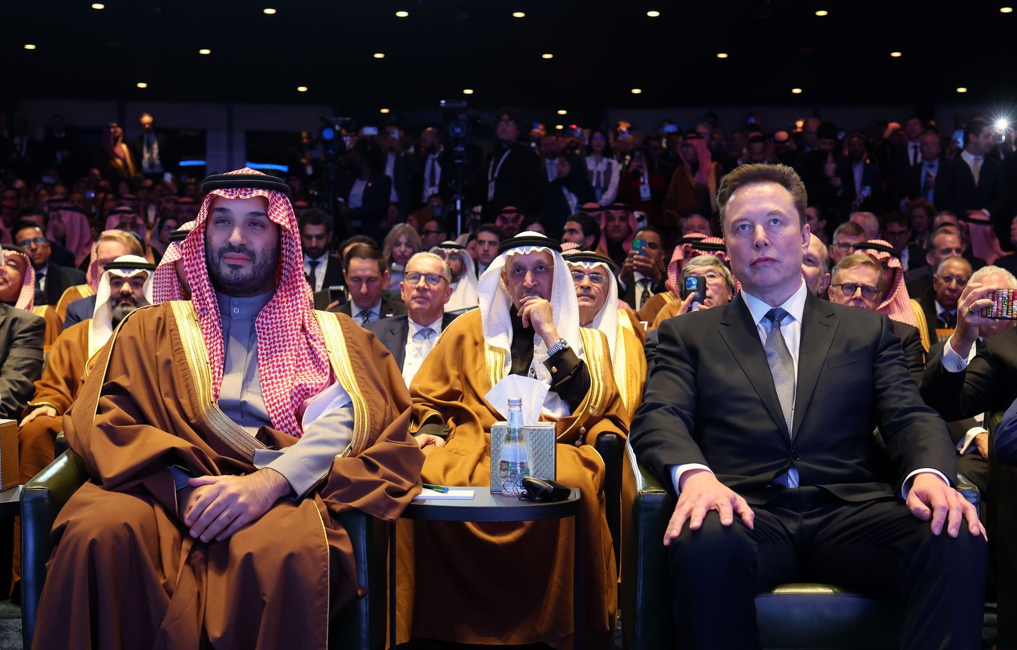 Elon Musk Looking to Merge Highly Profitable SpaceX With Money-Losing xAI