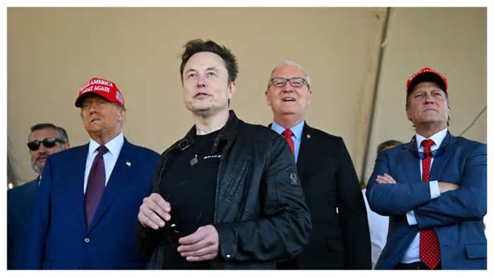 Trump watches as Musk’s SpaceX launches Starship rocket