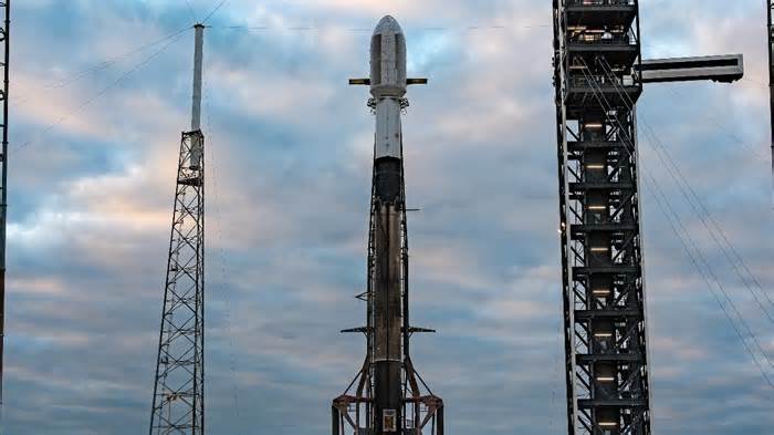 Elon Musk's SpaceX launches India's 4,700-kg GSAT-20 into space