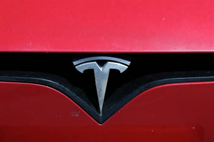 Tesla's robotaxi tests are freaking people out in Texas