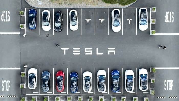 Over 375,000 Tesla vehicles recalled for power steering issue