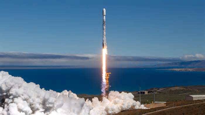 NASA's TRACERS Mission To Study Earth's Magnetic Field Launches Atop SpaceX Falcon 9