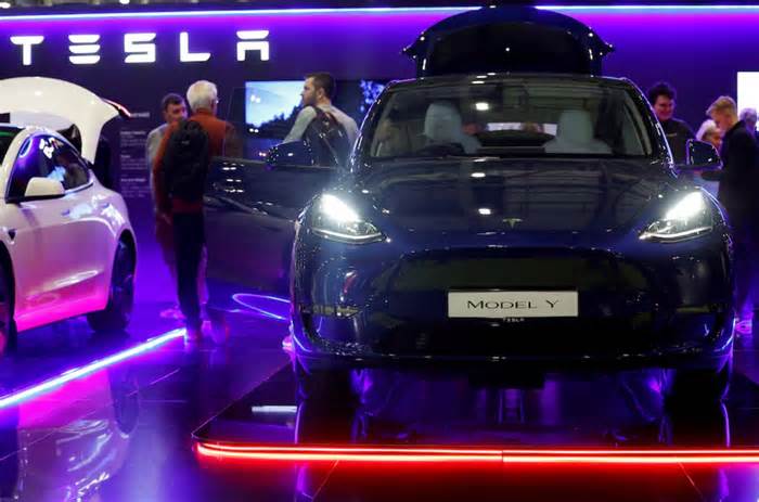 Tesla’s public robotaxi rides set for tentative June 22 start, CEO Musk says
