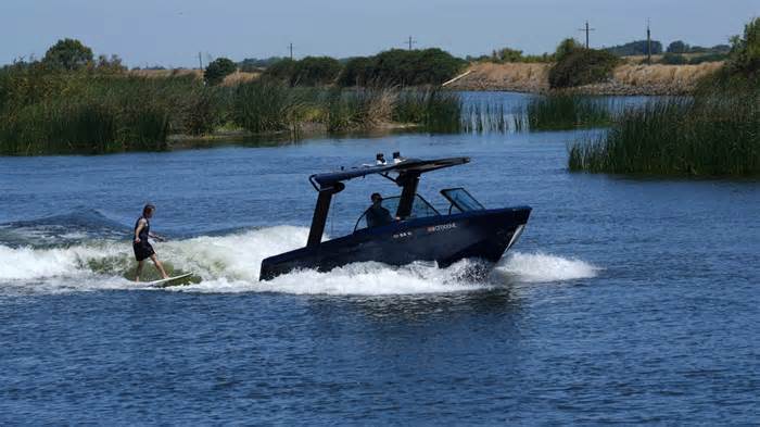 Sports Boats Set Out to Electrify Waters the Same Way Tesla Electrified Roads