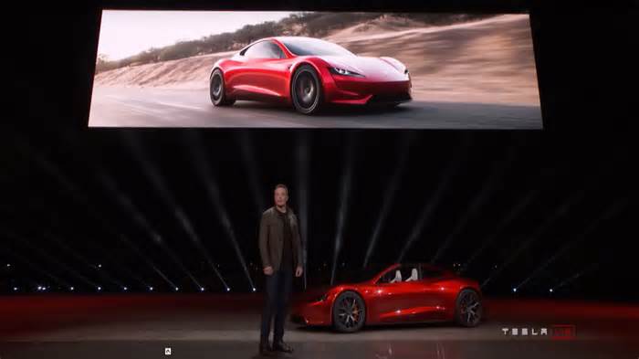 Tesla Delays Roadster Again