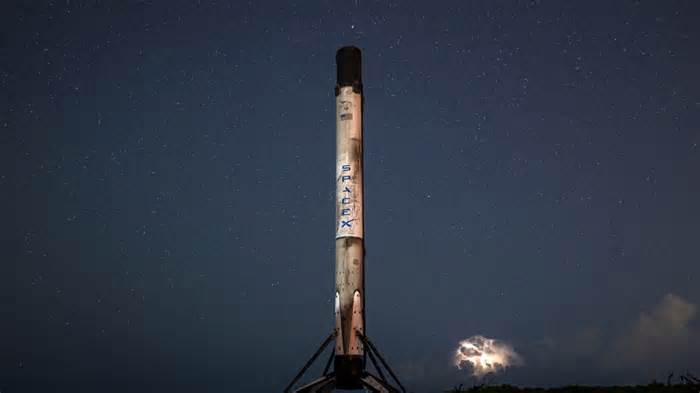 Rocket Report: SpaceX’s dustup on the border; Northrop has a nozzle problem
