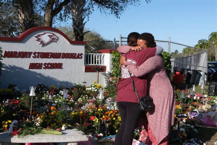 Demolition begins at site of 2018 Parkland school mass shooting