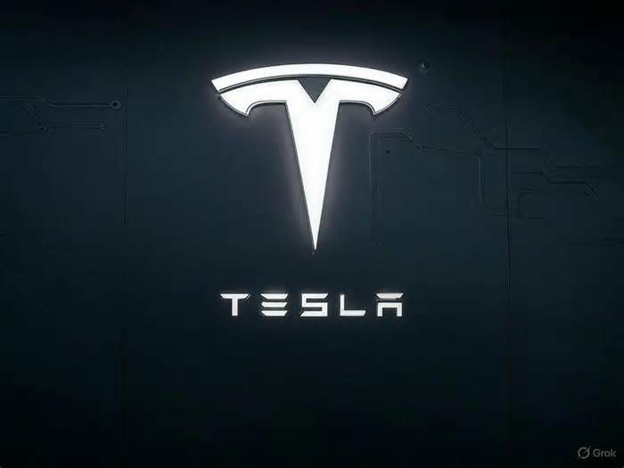 Tesla shuts down Dojo supercomputer team