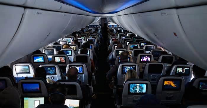 United Air to offer Musk’s Starlink Wi-Fi in U.S. later this year