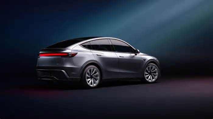 I Wanted to Lease a New Tesla Model Y for My Wife, But After Seeing Used Prices, I’m Not Sure New Is the Right Move Anymore