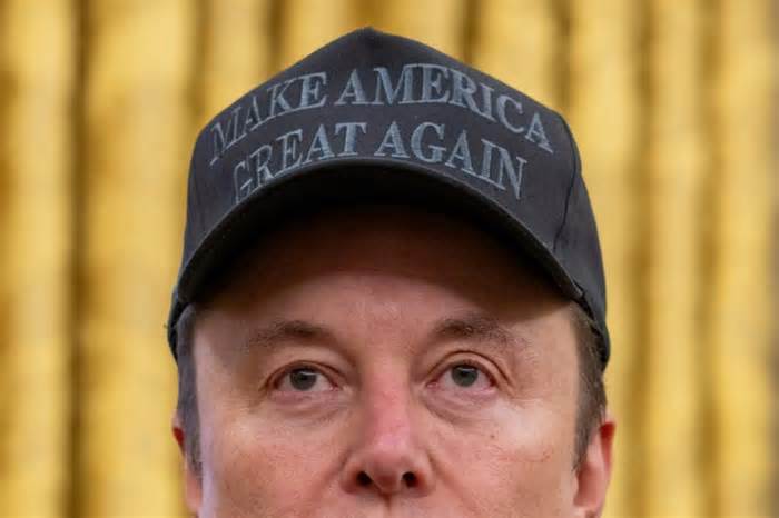 Short sellers netted $4 billion from the Tesla stock price crash in early June