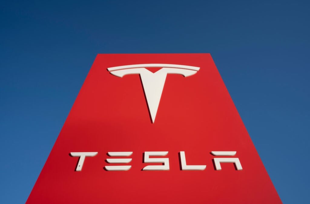 Elon Musk's Tesla Loses Toyota, Stellantis From EU Carbon Credits Pool: Report
