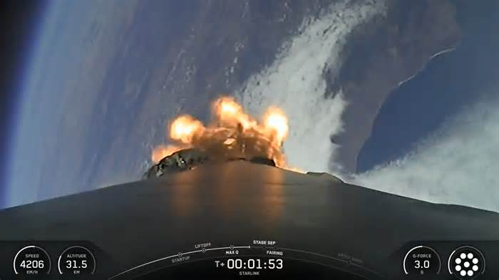 SpaceX launches 19 Starlink satellites from California, lands rocket on ship at sea (video)