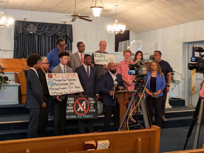 Mississippi officials join in fight against Elon Musk's xAI project in Memphis