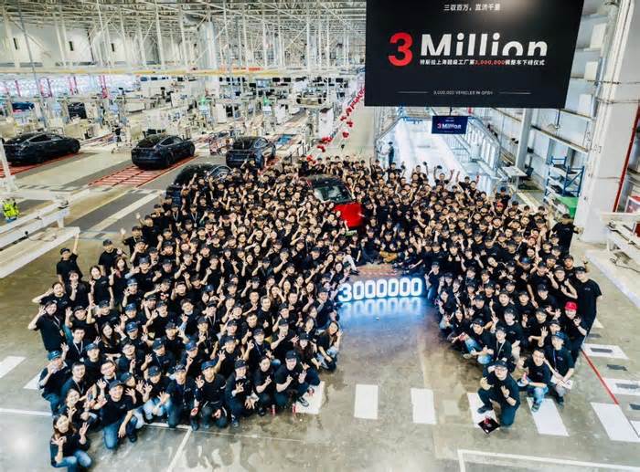 Tesla Shanghai factory hits milestone output of 3M cars