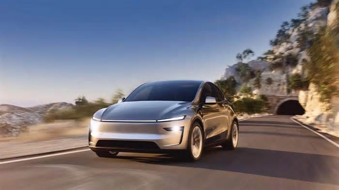 Why Austin lawmakers want Musk to delay Tesla robotaxi launch