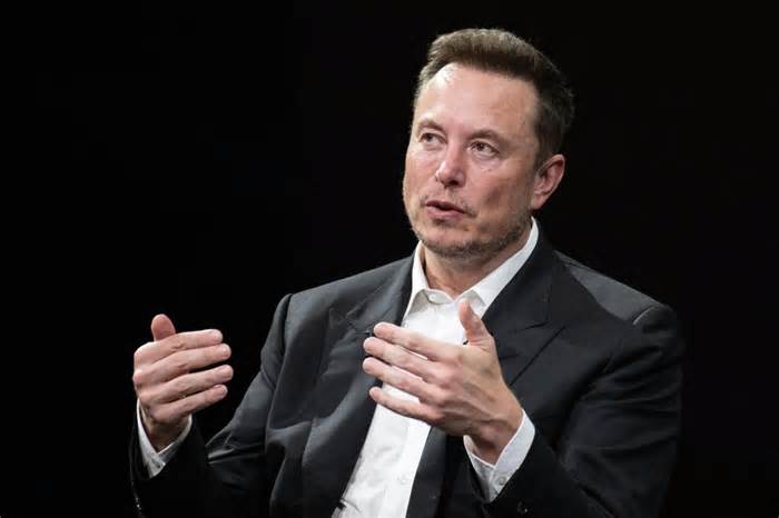 Is Tesla Stock Headed for a Major Correction? What Investors Should Know.