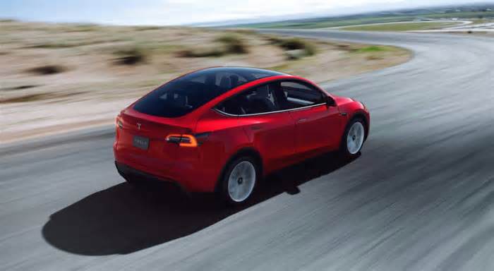 Tesla Drops RWD Variant Of Model 3 And Model Y In Canada, Following US Strategy, Replacing Them With Long Range Versions