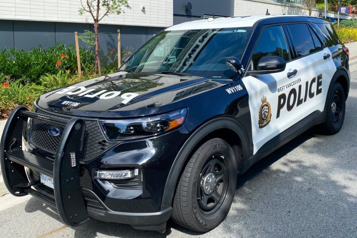 Police seek witnesses in West Vancouver hit-and-run involving pedestrian