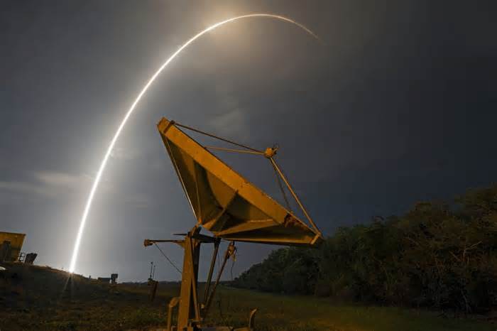 SpaceX to launch Falcon 9 with Israeli communications satellite