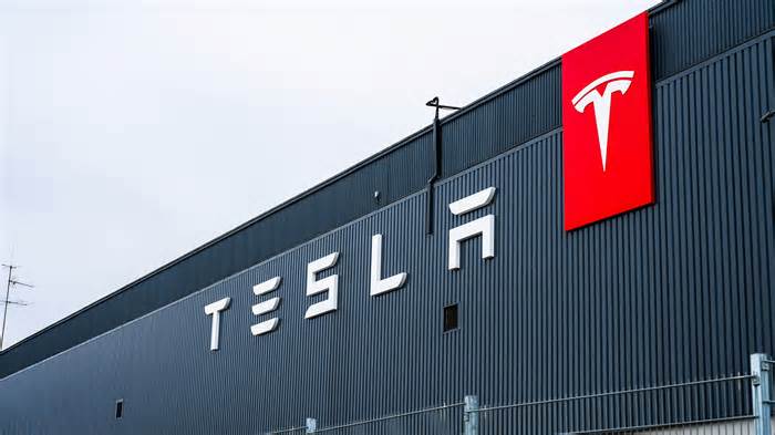 Tesla faces market reality