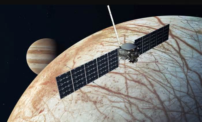 NASA's Europa Clipper Spacecraft will Scour Jupiter Moon for the Ingredients for Life