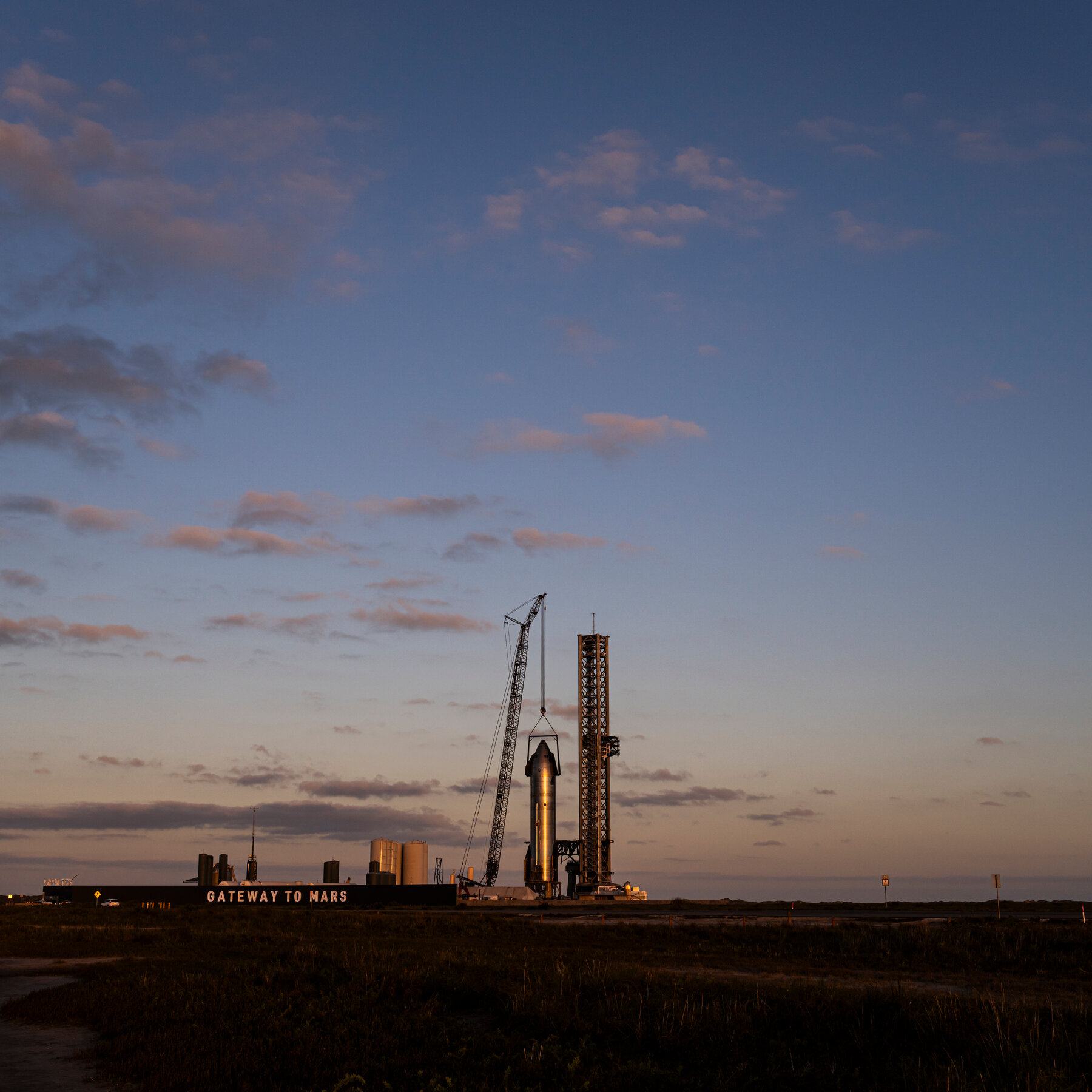Elon Musk’s SpaceX Pulls Back the Curtain on Its Finances