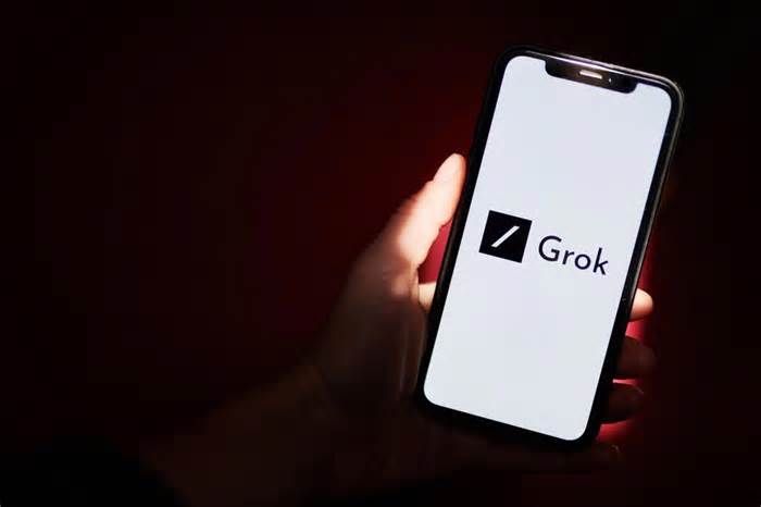 Elon Musk’s xAI Launches Stand-Alone Grok App