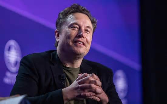 Musk is supporting a MAGA ticket that will just hurt Tesla