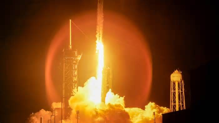 SpaceX Launches Polaris Dawn, Going Where No Privately Paid-For Mission Has Gone Before