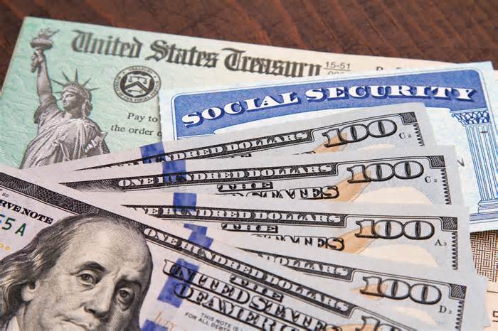 Social Security's 2025 COLA Is Official: Retirees in These 10 States Will Get the Biggest Raises