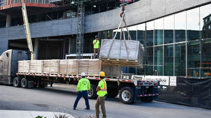 Solar panels on Upper Arlington's new rec center will pay for themselves within 10 years