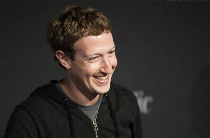 Mark Zuckerberg wears De Bethune watch the same price as a Tesla Cybertruck