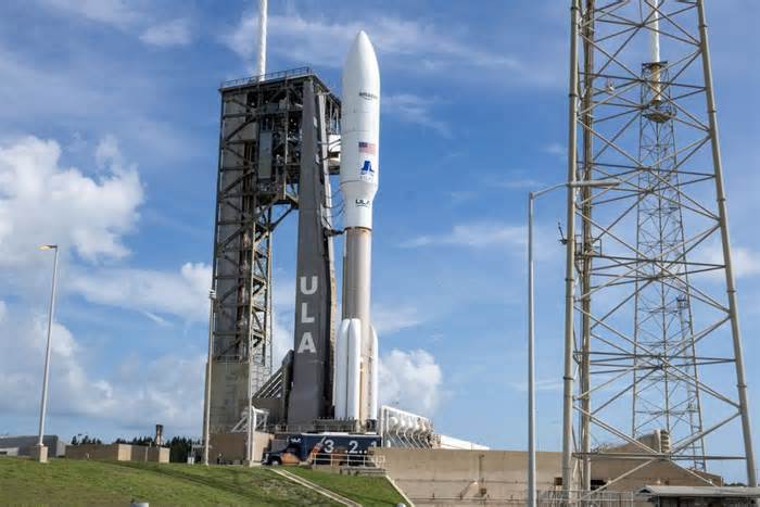 ULA launch delayed for Amazon's 2nd batch of 27 'Project Kuiper' satellites
