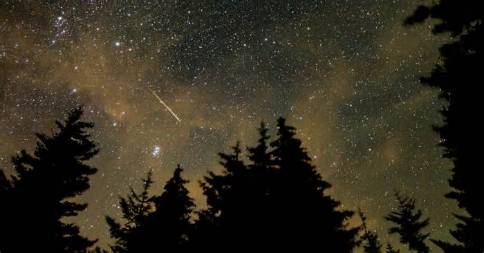 Three Meteor Showers Are Active: How and When to Watch Fireball Season